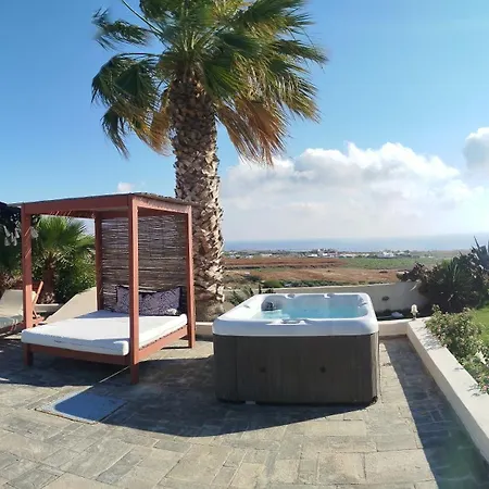 Vila Aquaria Karterados (Santorini)