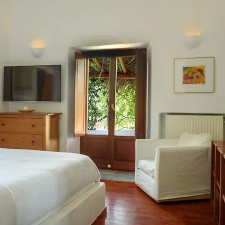 Villa Aquaria Karterados (Santorini)