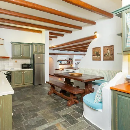 Villa Aquaria Karterados (Santorini)