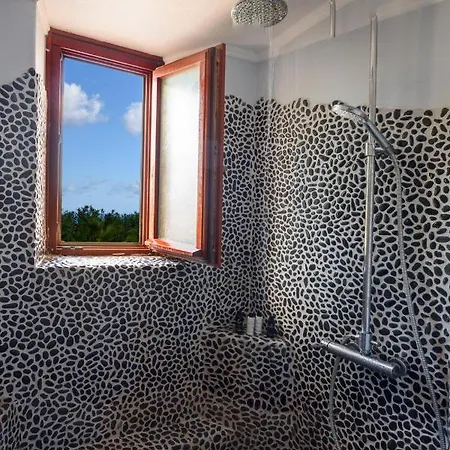Villa Aquaria Karterados (Santorini)